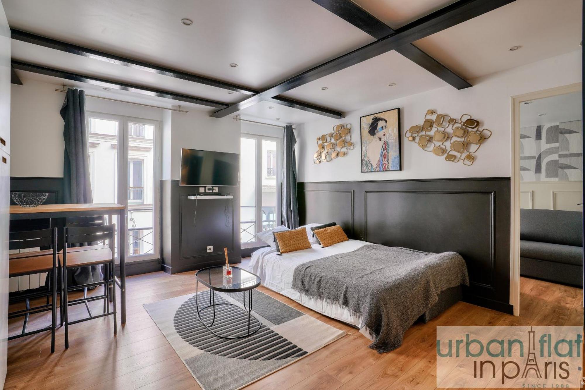 13 Luxury Flat Eiffel Design 2 Apartment Paris Bagian luar foto